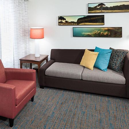 Residence Inn Бомонт Екстериор снимка