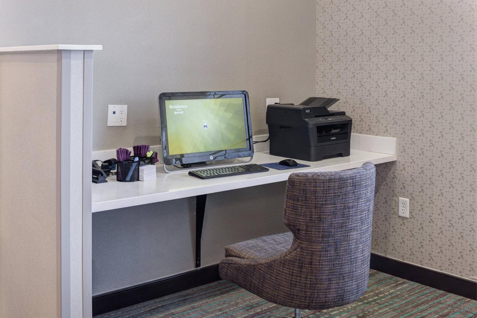 Residence Inn Бомонт Екстериор снимка