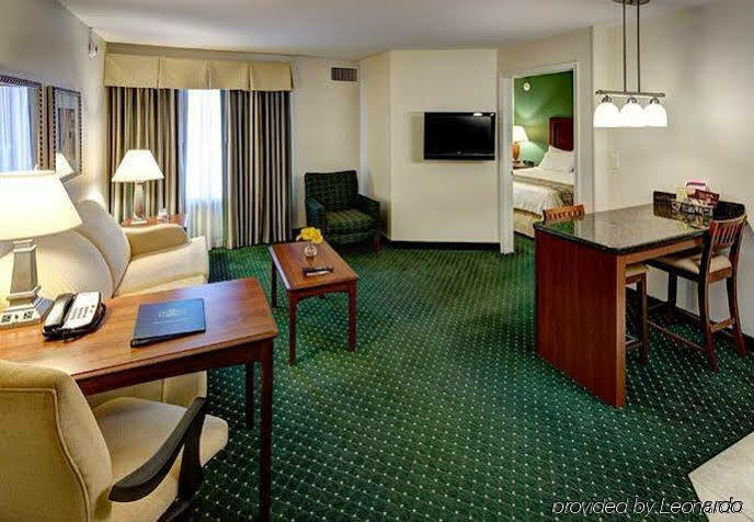 Residence Inn Бомонт Екстериор снимка